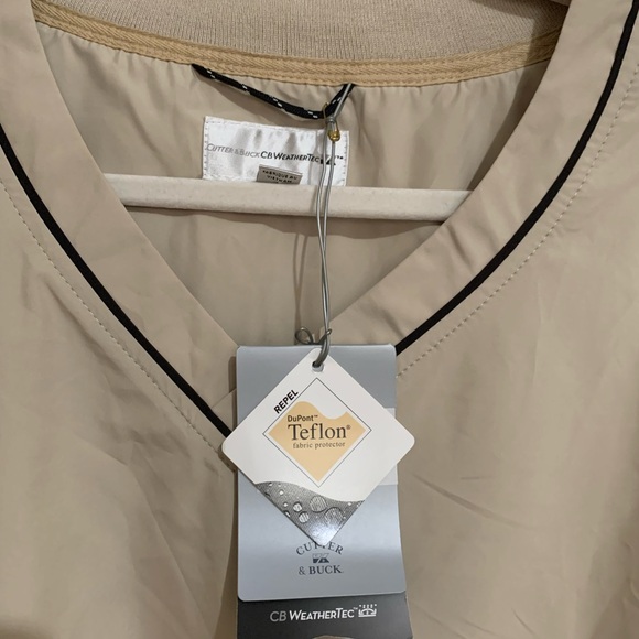 Cutter & Buck windbreaker - Picture 2 of 7